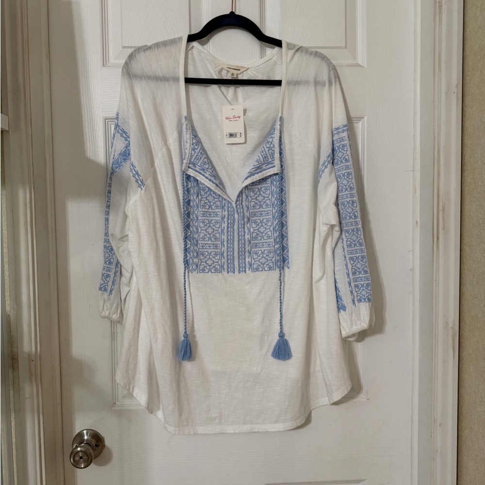 Lucky Brand White Tunic with Light Blue Embroidery